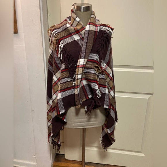 Faribo throw or Shaw Ruana - Picture 5 of 10